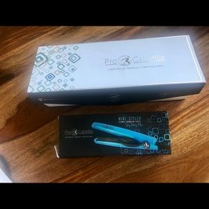 NEW Pro Cabello ceramic straightener w/travel size